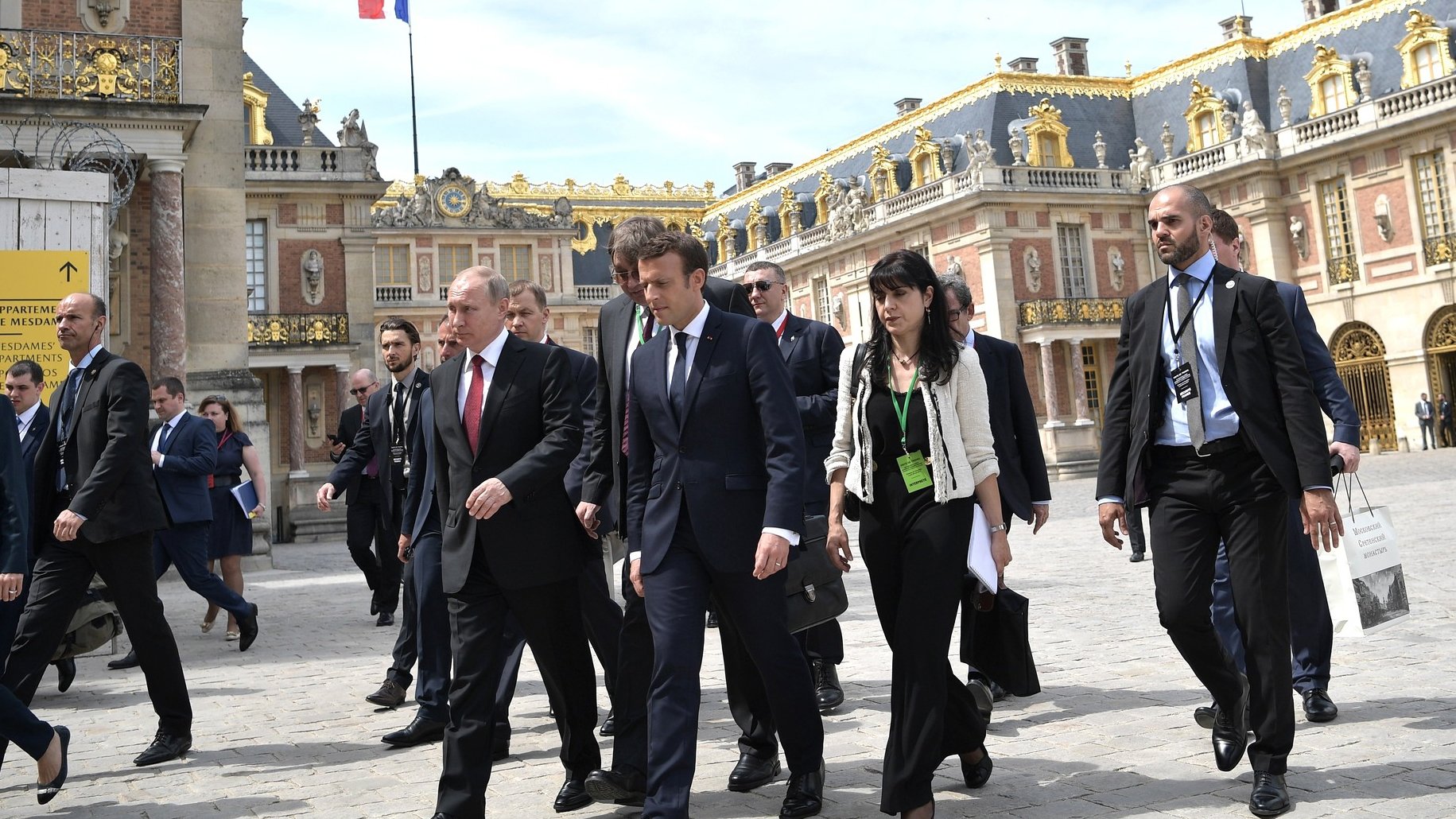 Экс-глава МИД Франции призвал наладить отношения с РФ, не дожидаясь Трампа