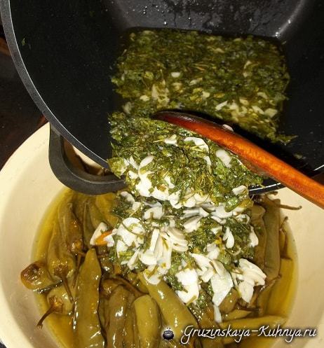 Маринованный горький перец по-грузински (3)