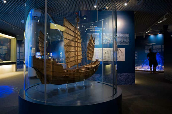 На затонувшем древнекитайском судне нашли десятки тысяч реликвий