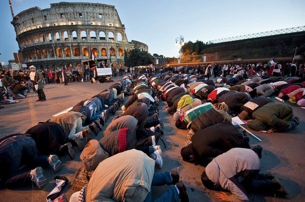 Когда в Европе мусульман станет больше чем христиан