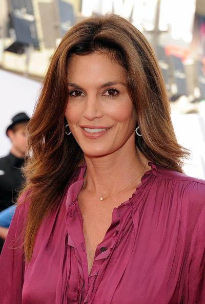 18.   (Cindy Crawford), 46 , ,  MTV     : 177    : 86-66-89     : 11 .