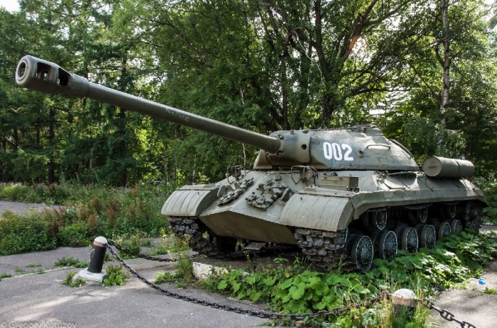 Лучший в свое время. |Фото: tankolet.ru. Война только начинается: зачем Советский Союз показал на параде в Берлине танки ИС-3