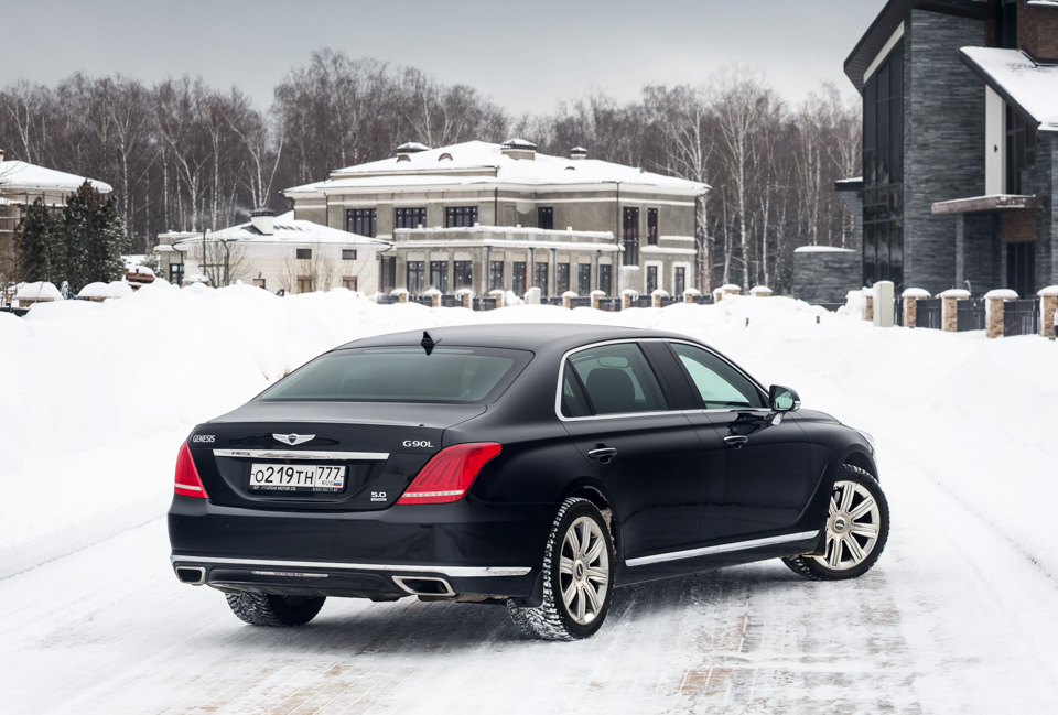 Genesis G90 L, BMW 740Le и спор двух Михаилов. Фото 8