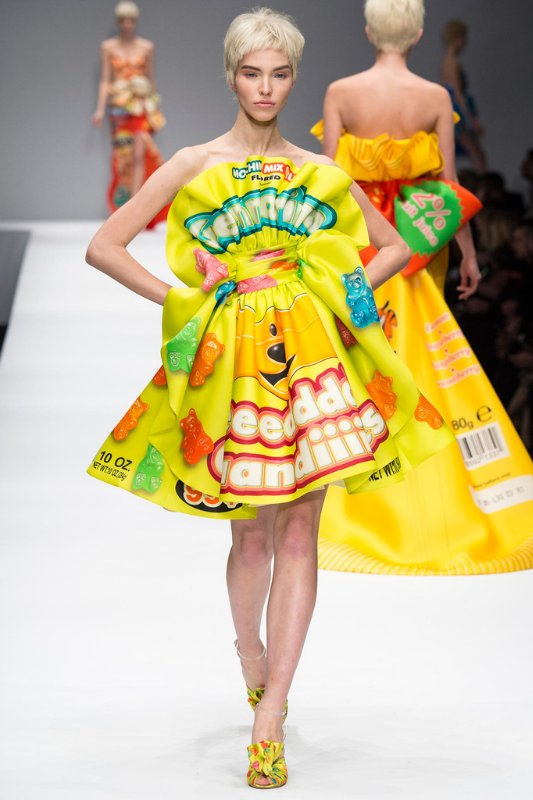Неделя моды в Нью Йорке: Moschino осень-зима 2014/2015 Неделя моды в Нью Йорке: Moschino осень-зима 2014/2015