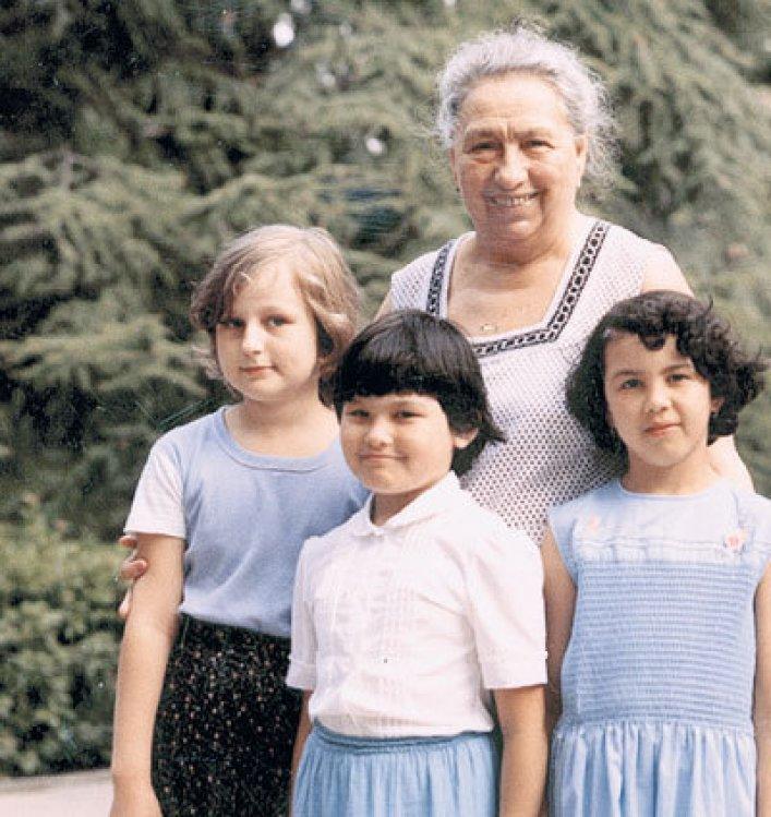 Неимоверная правда о жене Брежнева раскрыта! Вот, оказывается, кем была эта женщина на самом деле! Неимоверная правда о жене Брежнева раскрыта! Вот, оказывается, кем была эта женщина на самом деле!