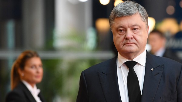 Порошенко: Грузинское досье ФСБ является фейком Порошенко: Грузинское досье ФСБ является фейком