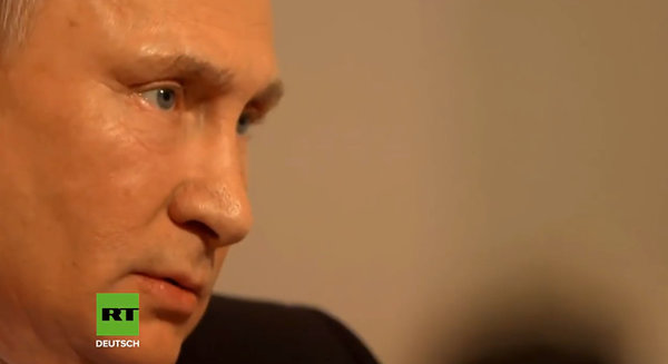 Короткий эпизод из интервью Путина, вызвавший настоящий шквал пророссийских настроений в Германии... Короткий эпизод из интервью Путина, вызвавший настоящий шквал пророссийских настроений в Германии...