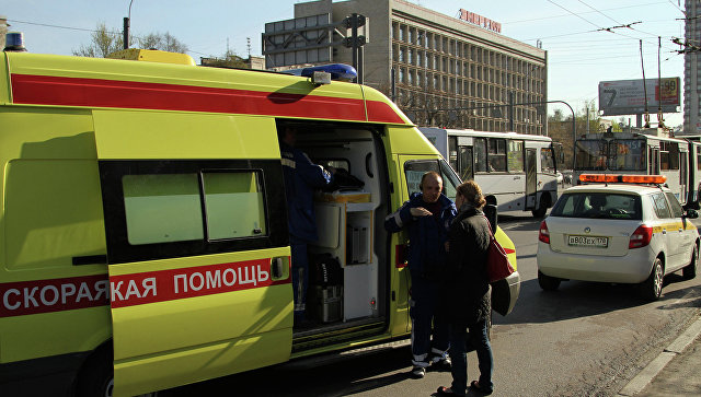 В Петербурге машина сбила двух женщин, устроивших фотосессию на КАД