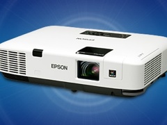 Новые проекторы Epson оказались в десять раз ярче ЖК-дисплея