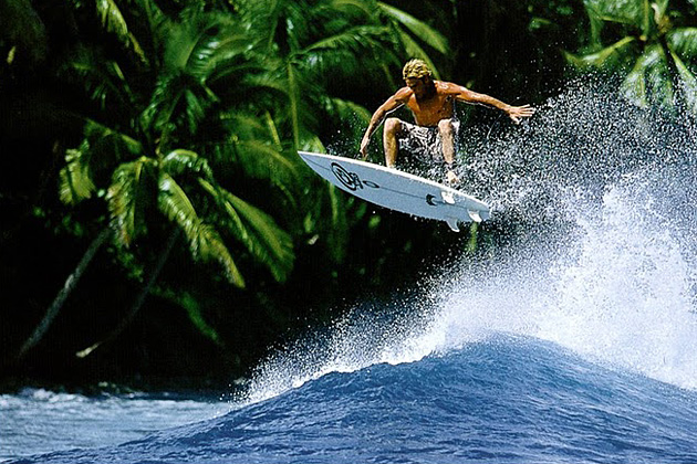 Desert Point, Ломбок, Индонезия Desert Point, Ломбок, Индонезия