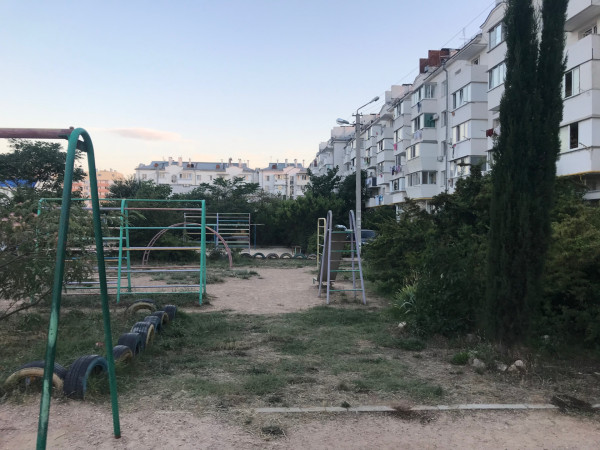 Как издеваются над севастопольскими детьми