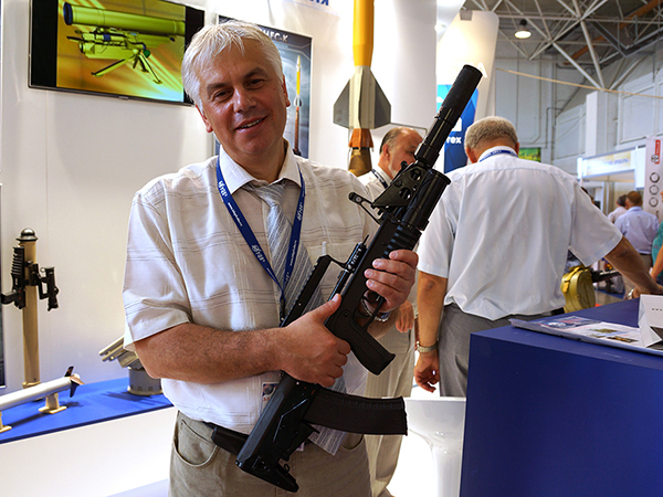 В Туле изобрели автомат-амфибию В Туле изобрели автомат-амфибию