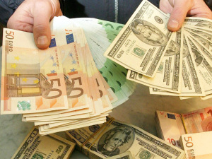 ITALY EURO US CURRENCY