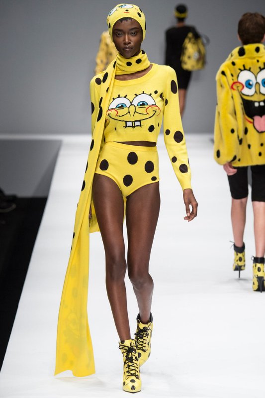 Неделя моды в Нью Йорке: Moschino осень-зима 2014/2015 Неделя моды в Нью Йорке: Moschino осень-зима 2014/2015