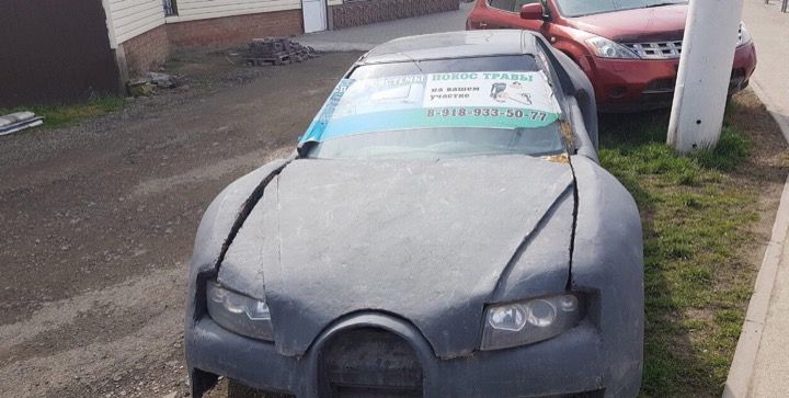 Эсклюзивный Bugatti Veyron рекламирует покос травы в Краснодаре Эсклюзивный Bugatti Veyron рекламирует покос травы в Краснодаре
