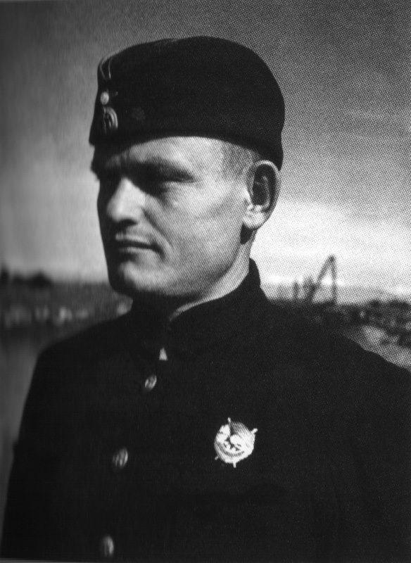 "Держись, старшина!". Невероятная история подвига "Держись, старшина!". Невероятная история подвига