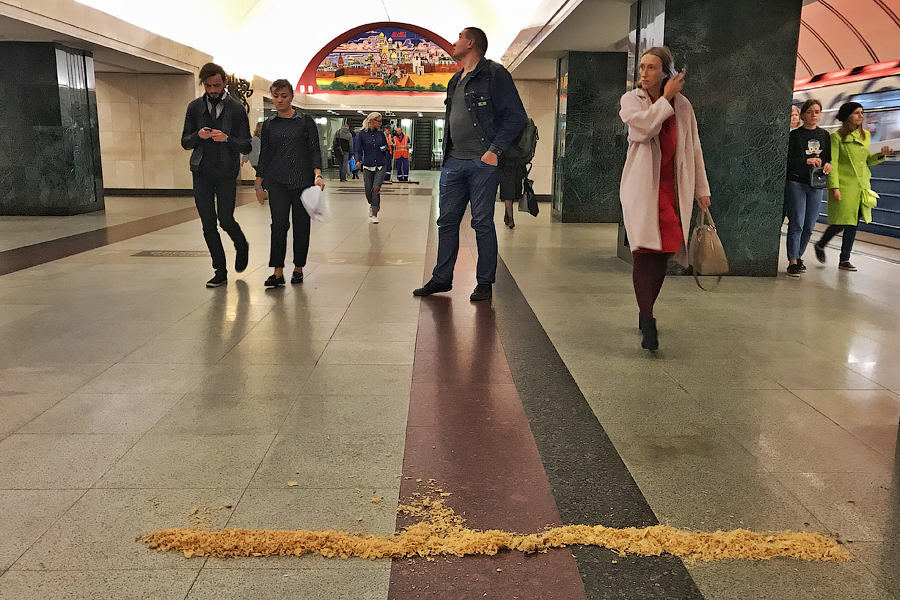 опилки в метро опилки в метро