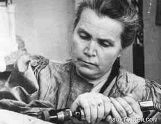 История создания скульптуры «Рабочий и колхозница» История создания скульптуры «Рабочий и колхозница»