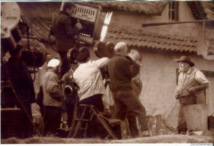 какой парусник снимался в алых парусах