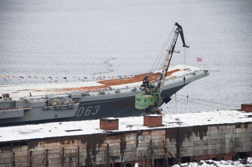 Завод в Петербурге отремонтирует двигатель «Адмирала Кузнецова» к 2020 году Завод в Петербурге отремонтирует двигатель «Адмирала Кузнецова» к 2020 году