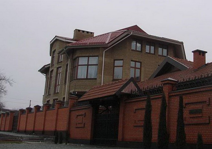 Дома украинских политиков Дома украинских политиков