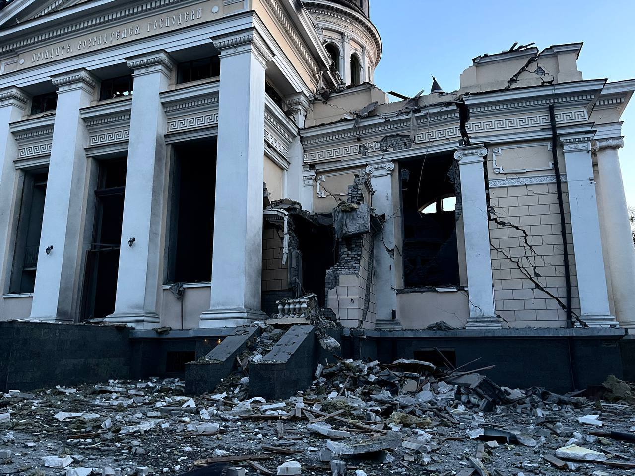 В Одессе теперь своя «Буча» – ужас и спекуляции после ракетной атаки г,Москва [1405113],украина