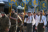 Участники марша в честь годовщины создания дивизии СС "Галичина" во Львове
