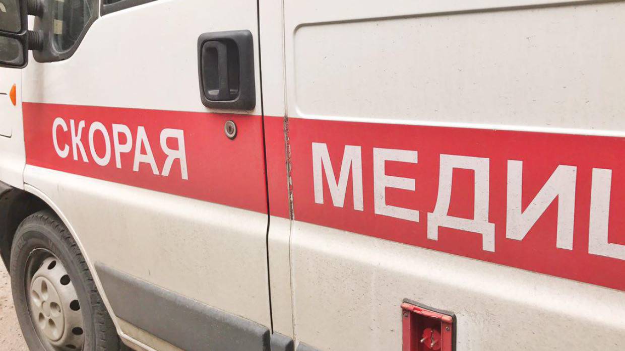 Три человека сгорели в машине после ДТП в Новгородской области