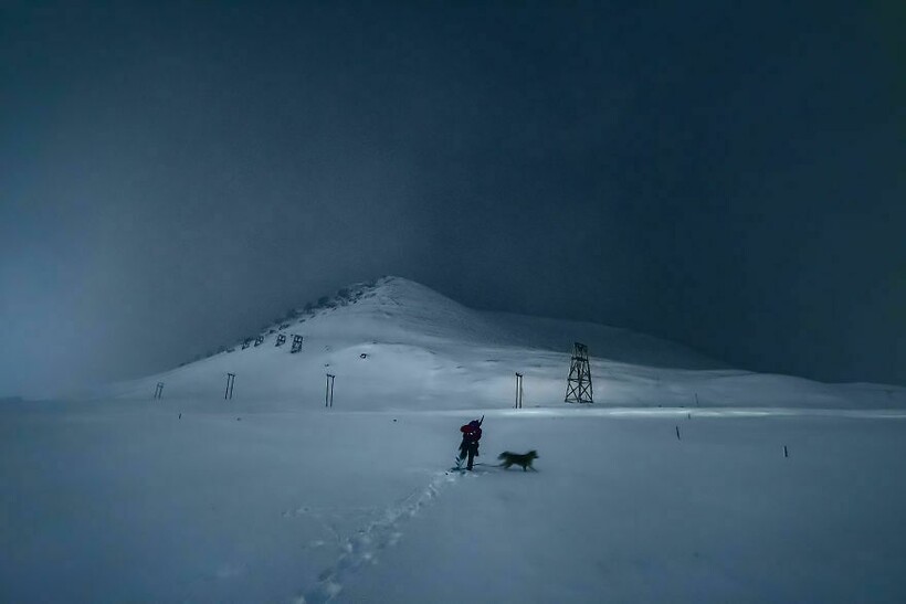 14 реальных фото о том, как живет самое северное поселение планеты