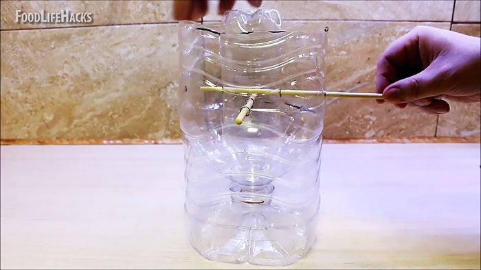 Соковыжималка для цитрусовых из пластиковых бутылок своими руками,сделай сам,соковыжималка своими руками