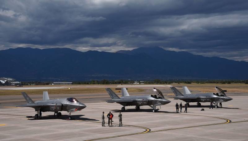 Бюджетное управление Конгресса США о готовности истребителей F-35 Бюджетное управление Конгресса США о готовности истребителей F-35 ввс