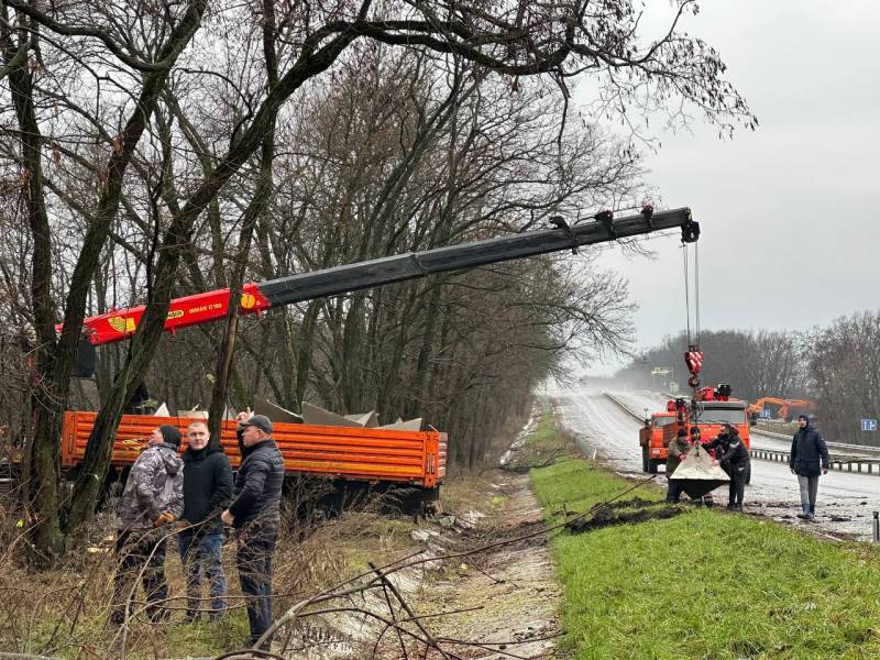 Люди без оружия: на границе с Украиной формируются отряды самообороны россия