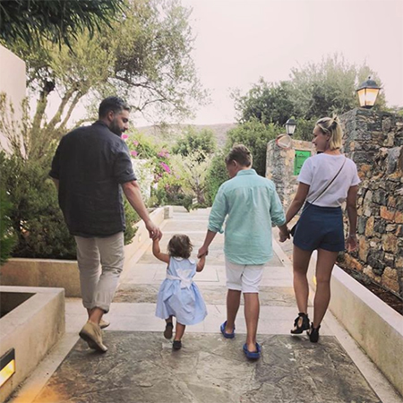 Дмитрий Исхаков впервые об отношениях с Полиной Гагариной после развода и своей новой жизни Дмитрий Исхаков впервые об отношениях с Полиной Гагариной после развода и своей новой жизни Звезды,Звездные пары