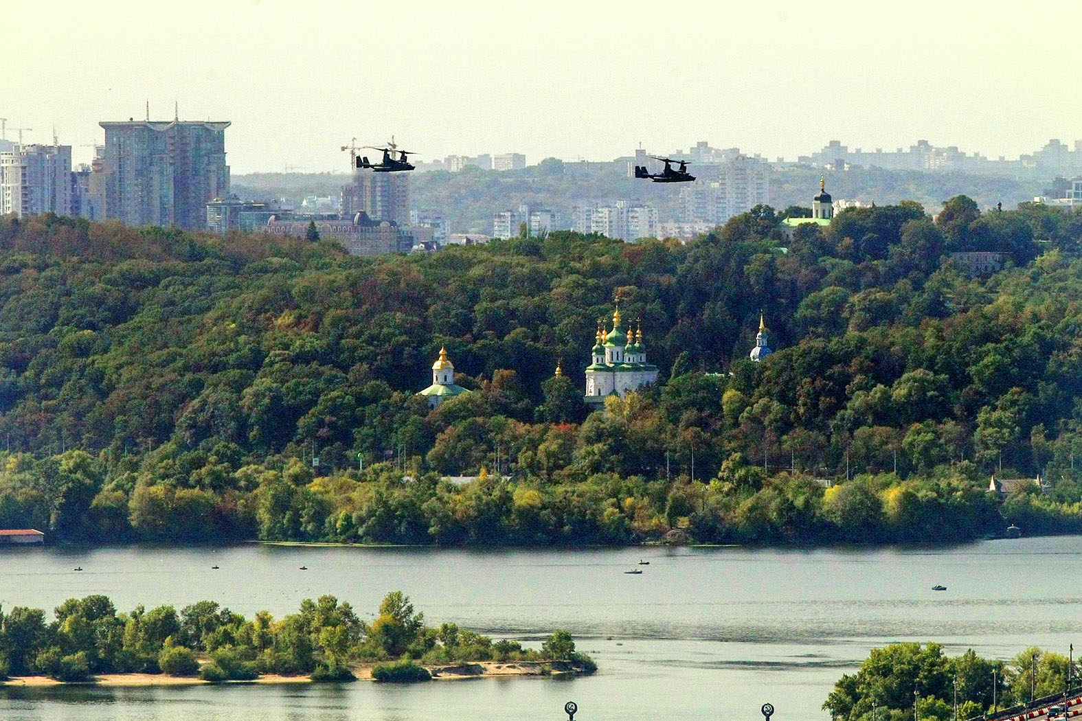 Не вбухивать деньги, а обучать армию геополитика