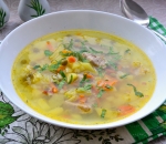 Суп со свининой, рисом и консервированным горошком