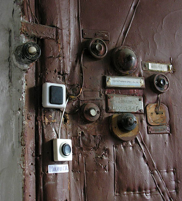 Коммуналки готовили людей к любым трудностям Коммуналки готовили людей к любым трудностям