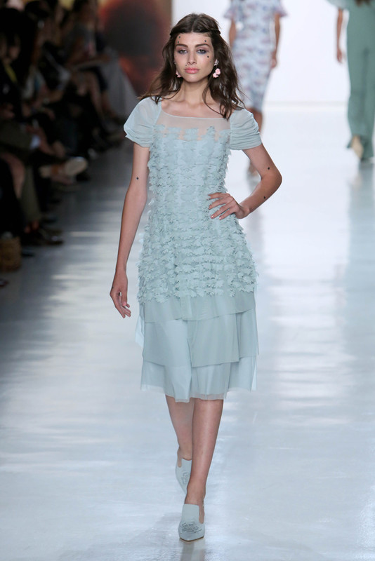 Chiara Boni La Petite Robe RTW Spring 2018