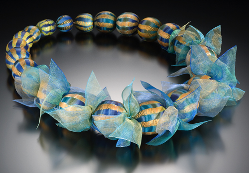 http://www.elisewinters.com/images/neklances/Big-Blue-Bead-Necklace.jpg