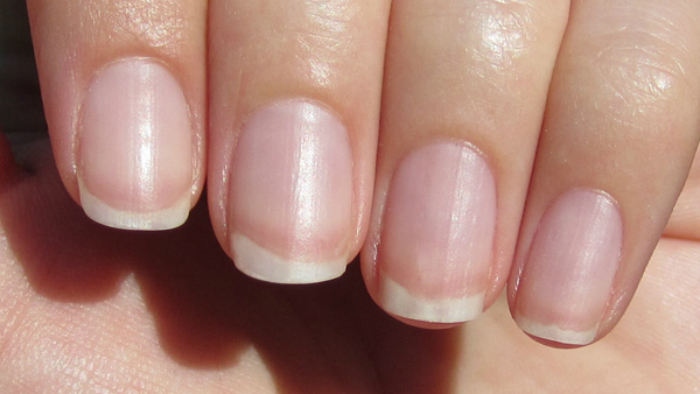 11 неожиданных способов использования гигиенической помады: выручит в любой критической ситуации! полезные советы,разное