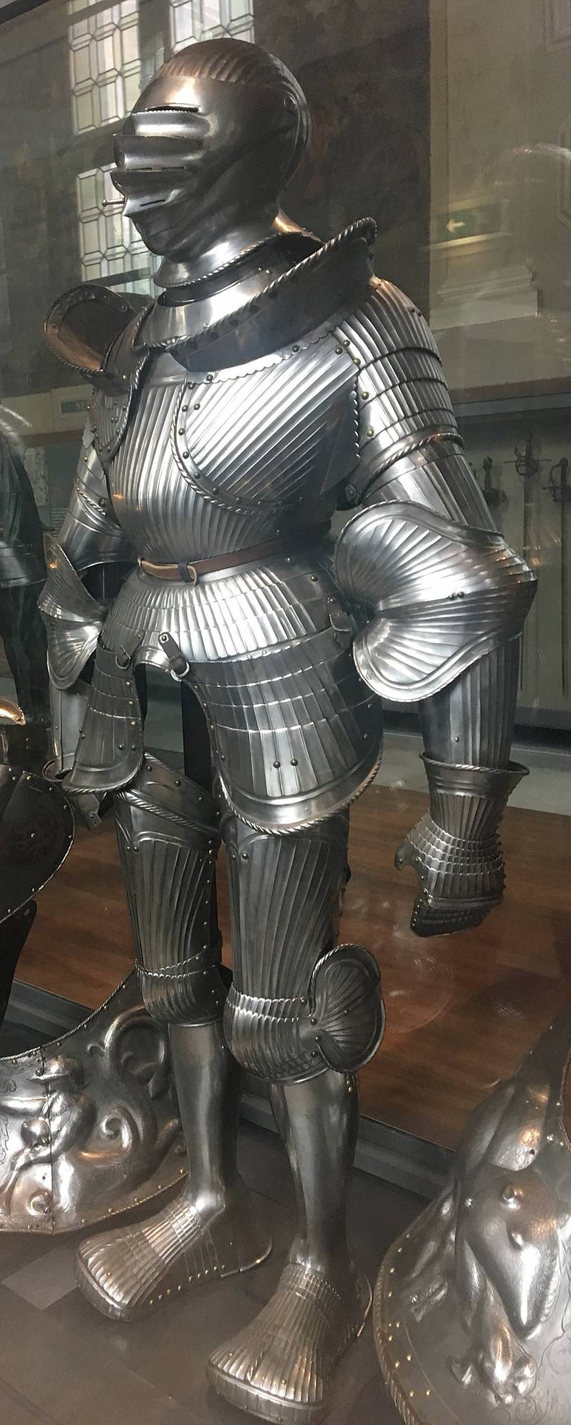 Рыцарские доспехи из Музея армии в Париже история