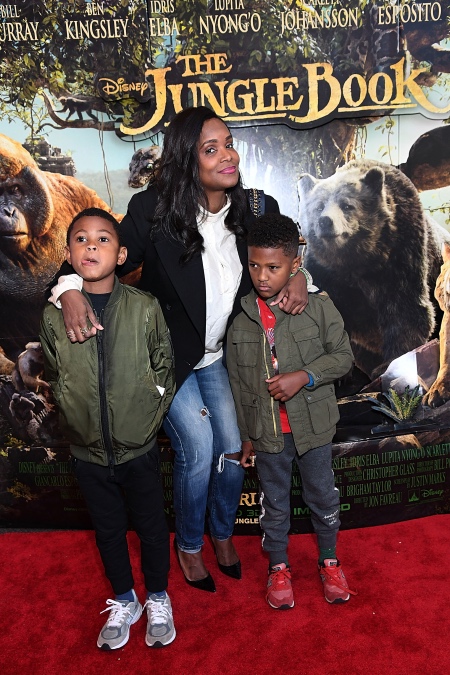 Ашер впервые показал новорожденную дочь Дети,Дети знаменитостей