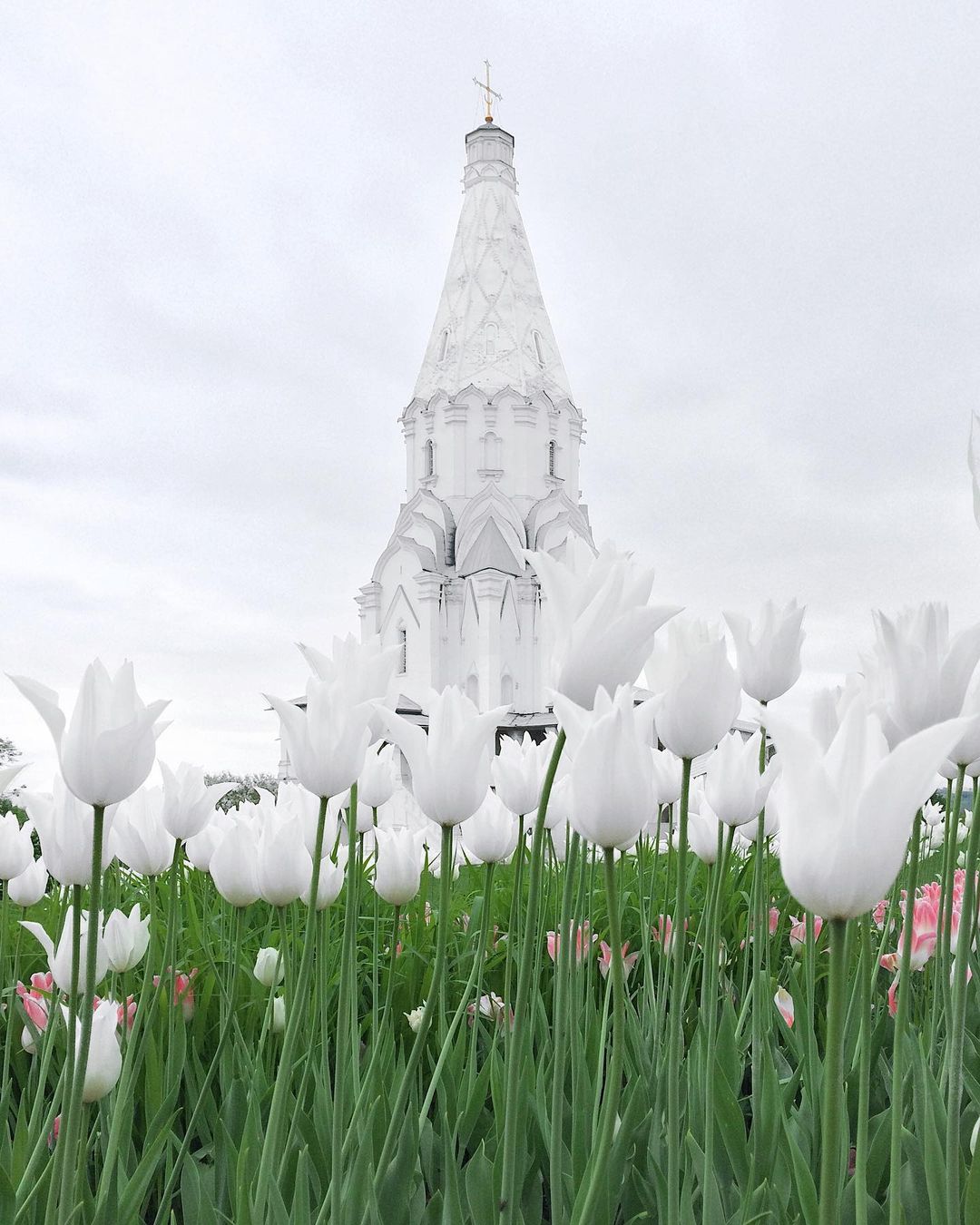 Россия архитектурная на снимках Юры Ухорского Ухорский, Россия, Читать, фотографии , уличной, интерьере, архитектуре, основном, специализируется, СанктПетербурге, Ukhorskiy, проживающий, время, настоящее, путешественник, ретушер, фотографсамоучка, талантливый, далее