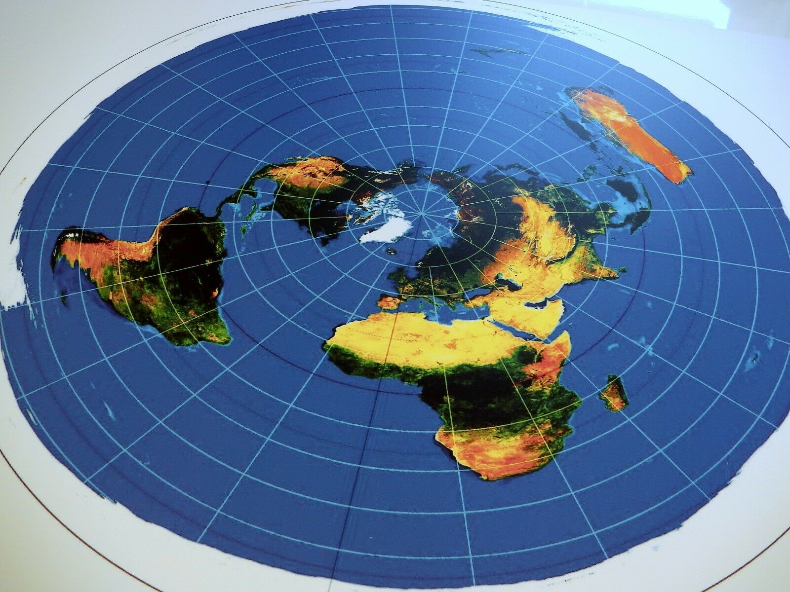 Карта азимутальной проекции земли
