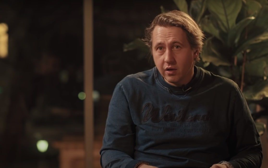 Артист Игорь Растеряев удивился огромному количеству «красивейших девушек» в Саратове