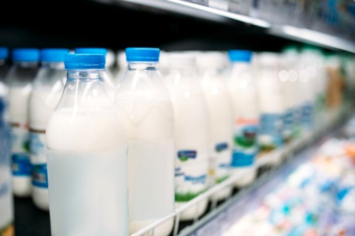 Молочные продукты не требуют мытья, в отличие от упаковки. /Фото: gtrk.tv