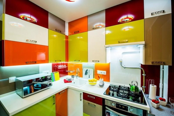 Впечатляющий результат: кухня 6 кв.м. “до” и “после” ремонта идеи для дома