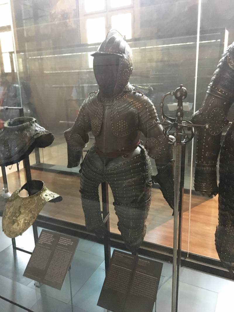 Рыцарские доспехи из Музея армии в Париже история