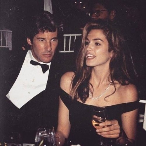 Знаменитости в молодости