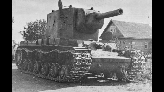 Танк КВ-2: почему у грозной советской машины была настолько большая башня Танк КВ-2: почему у грозной советской машины была настолько большая башня военная техника,Марки и модели,ретро