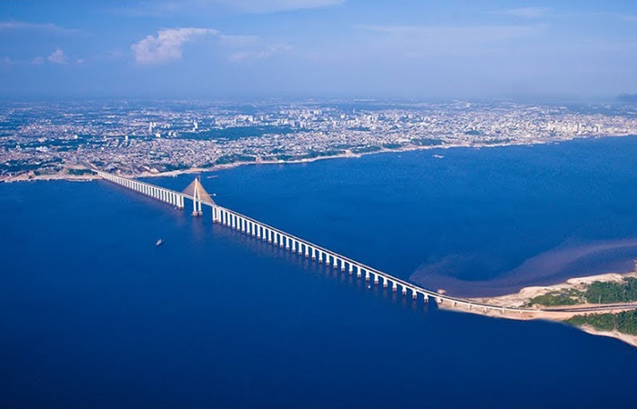 Ближайший мост через Рио-Негро